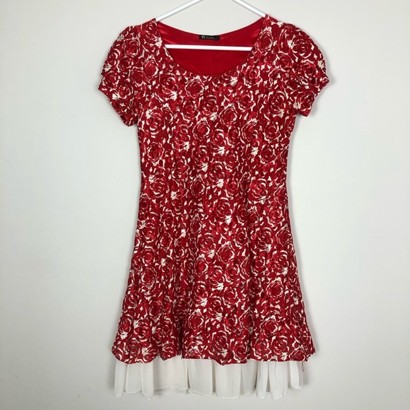 Dresses & Skirts - Crushed Velvet Rose Layered Dress